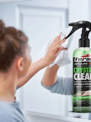 FERAL Crystal Clear Tropical Forest 750ml