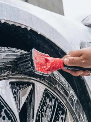 MAXSHINE Szczotka Do Opon Soft Grip RedBlack