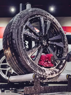 MAXSHINE Stojak Na Koło Detailingowy Black