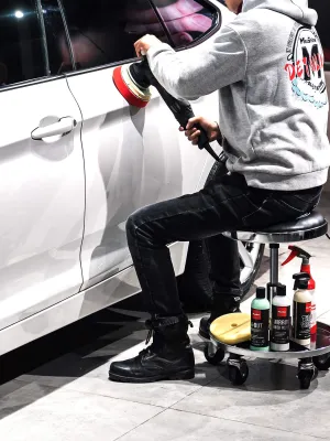 MAXSHINE Taboret Z Tacą Premium Black